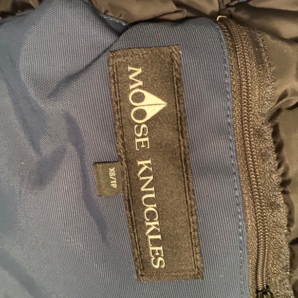 MOOSE KNUCKLES Kids Bomber Jacket - Picture 4 of 5